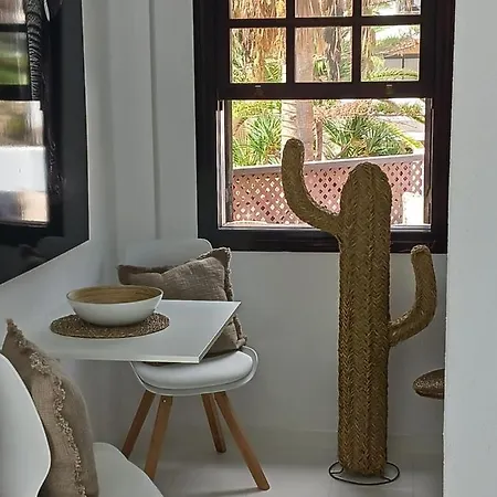 Chillout Albatros In Toller Anlage Mit Pool San Miguel de Abona