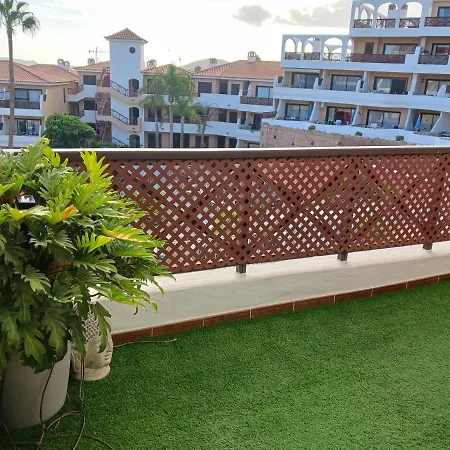 Chillout Albatros In Toller Anlage Mit Pool Apartment