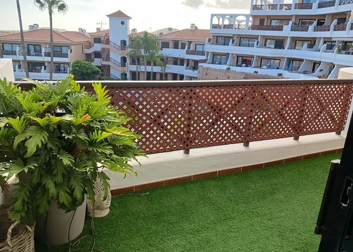 Chillout Albatros In Toller Anlage Mit Pool Lejlighed